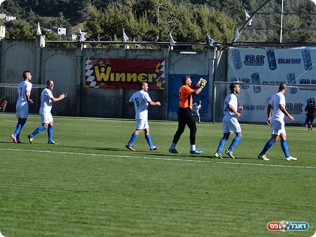 שחקני מעלות (ארנון לוי)